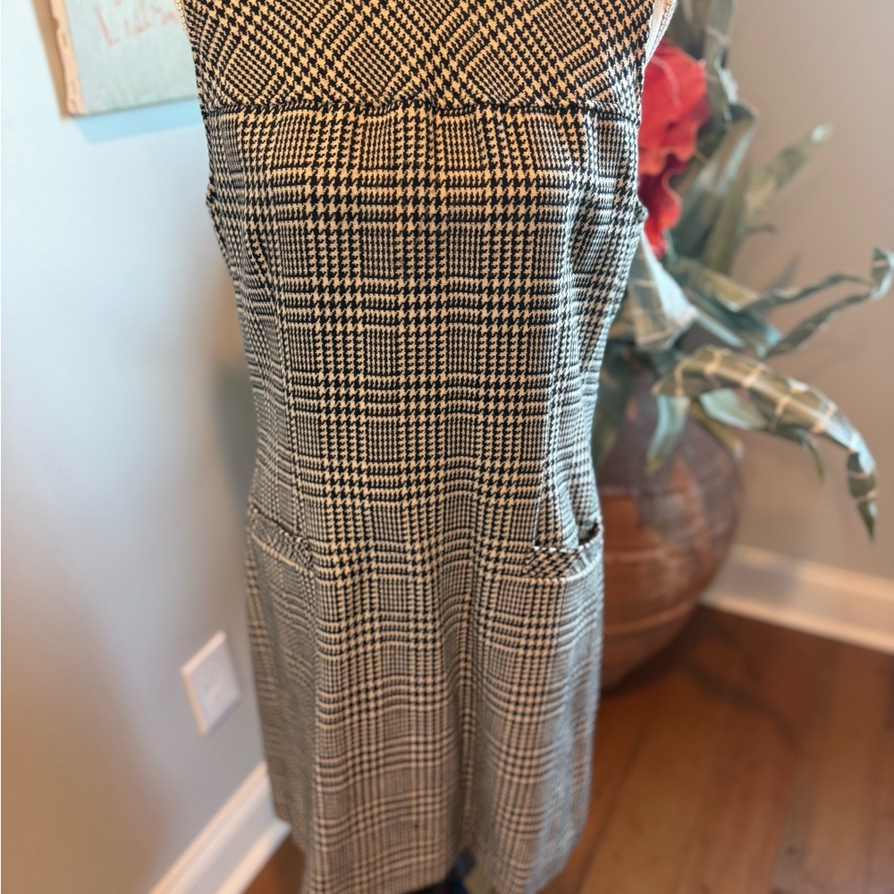 Chic Plaid Sleeveless Dress